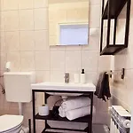 Apartment Dora