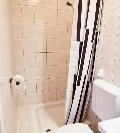 Dora Apartment *